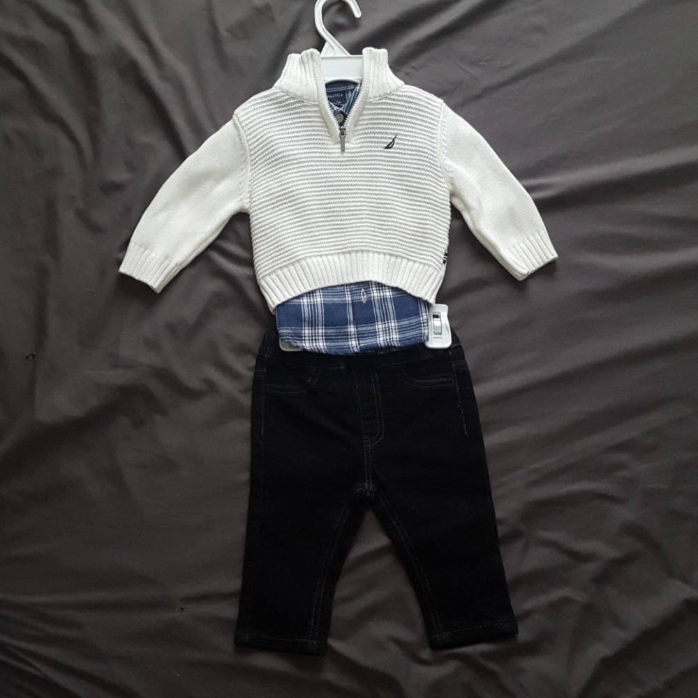 *Sold*Nautica 3 piece outfit